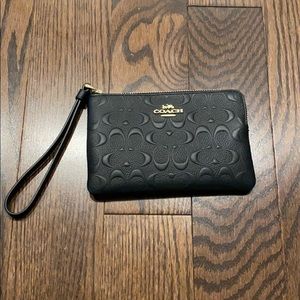 Coach Cornerzip Wristlet NWOT